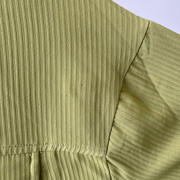 Lumiere New with tags size Medium green office career business blouse button up - Picture 10 of 13